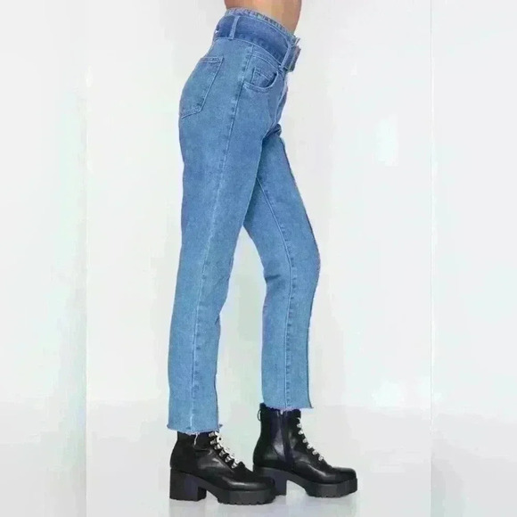 NWT Momokrom Nasty Gal Keep Up Belted Medium Wash High Waisted Blue Jeans $58 - Picture 3 of 15